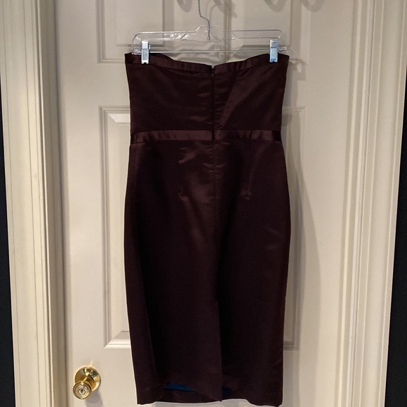 Dress - Picture 2 of 8